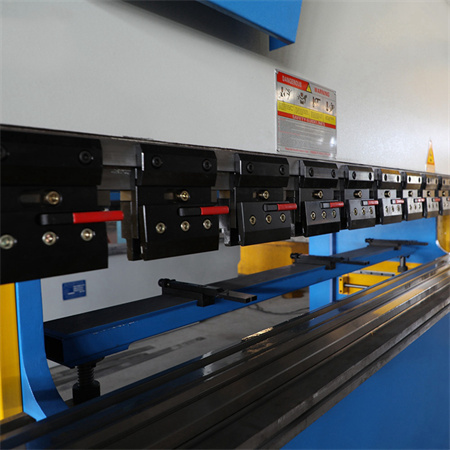 Hydraulické valcovanie Zakrivený stroj Strešný plech pre farebný plech Strešný plech/strešný panel Krimpovací stroj