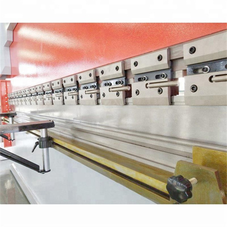 CNC hydraulický lis 15 ton pre stroj na výrobu kuchynských drezov Hydraulický lis na výrobu fúrikov 300