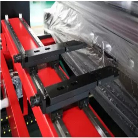 CNC ohraňovací lis Vysoko kvalitný stroj na ohýbanie plechu Servo DA53 s CNC ohýbaním