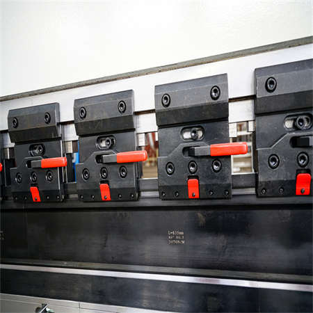 Hydraulický 200T/6000 CNC Press Break Delem CNC systém X, Y1, Y2, R + manuálna os Z a korunovacia os V ohýbačka plechu