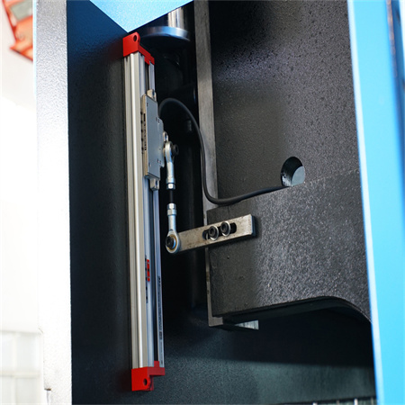 Factory Supply CNC stroj na ohýbanie oceľových plechov zariadenia na ohýbanie plechov hydraulický ohraňovací stroj