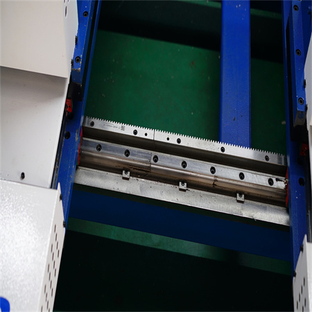 Čínsky výrobca vysoko presných cnc ohraňovacích lisov, CNC hydraulický ohýbací stroj