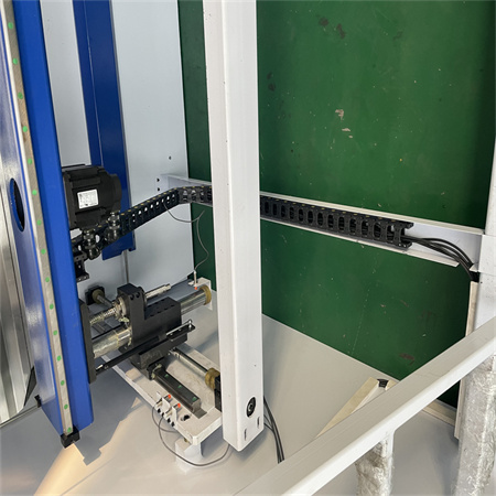 RONGWIN WF67K -C 100 Ton 3200 Jednosmerné ovládanie servočerpadla Hydraulická CNC ohýbačka Ohraňovací lis