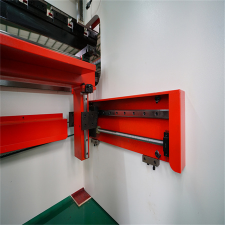 Hydraulický CNC tandemový ohraňovací lis pre stroj na výrobu stožiarov pouličného osvetlenia 12 m