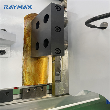 CNC automatická ohýbačka hliníkovej ocele Hydraulic Press Brake elektrická ohýbačka plechov s robotom
