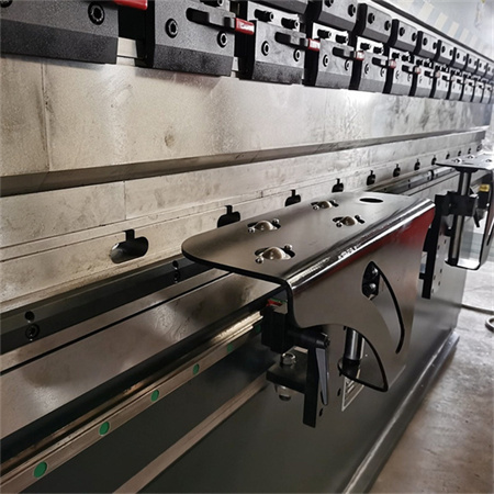 Európsky štandardný výrobca plechových CNC ohraňovacích lisov hydraulických ohýbačiek
