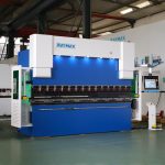 Delem Da66t 125 3+1 4+1 6+1 8+1 CNC hydraulický ohraňovací lis na ohýbanie plechu