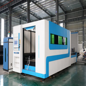 Vysoko presný CNC stroj na rezanie plechových vlákien laserom so strednou šírkou