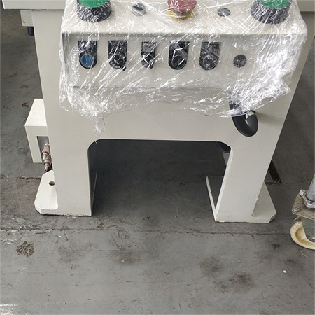 Hydraulický CNC vysekávací stroj na vežičku