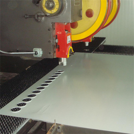 Predám RONGWIN 6 metrový vysokorýchlostný CNC hydraulický oceľový profil s uhlovým lúčom dierovacie typovanie strihací stroj