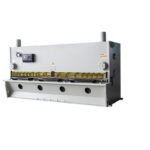 Hydraulický CNC stroj na strihanie plechu Qc12y-6 * 6000